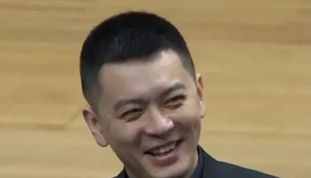 日本大尺度床戏揉捏胸