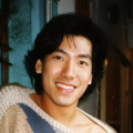 日本少妇做爰奶水狂喷小说
